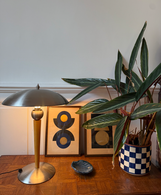 Lampe à poser vintage : comment choisir (usage, abat-jour, sécurité… et ampoules) ?