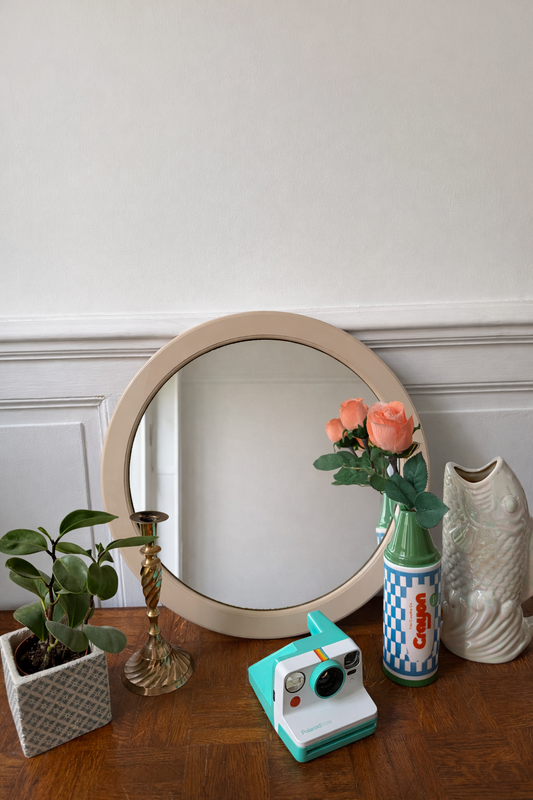 Miroir rond en plastique beige - Années 70