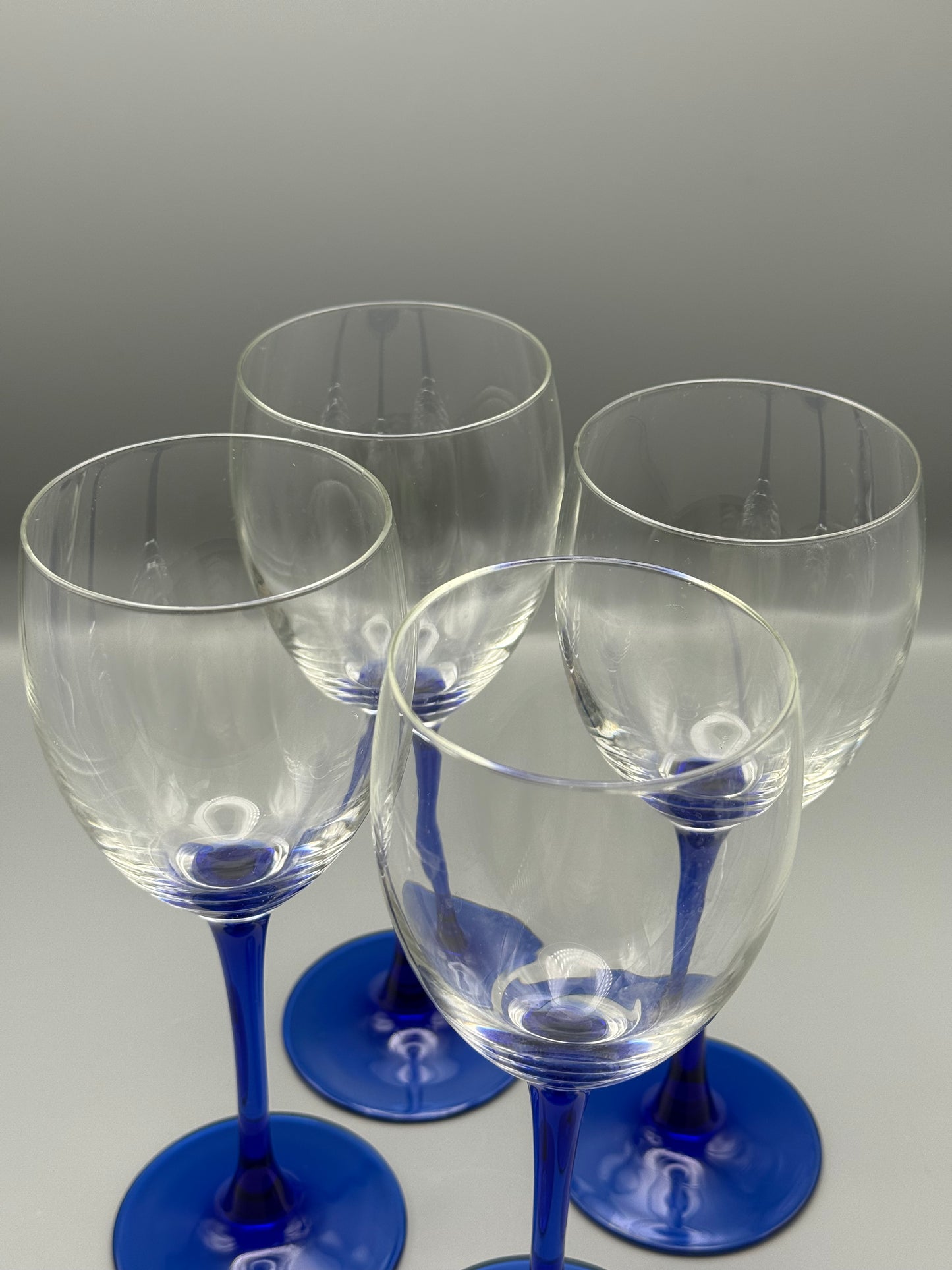 Lot de 4 verres à vin Luminarc