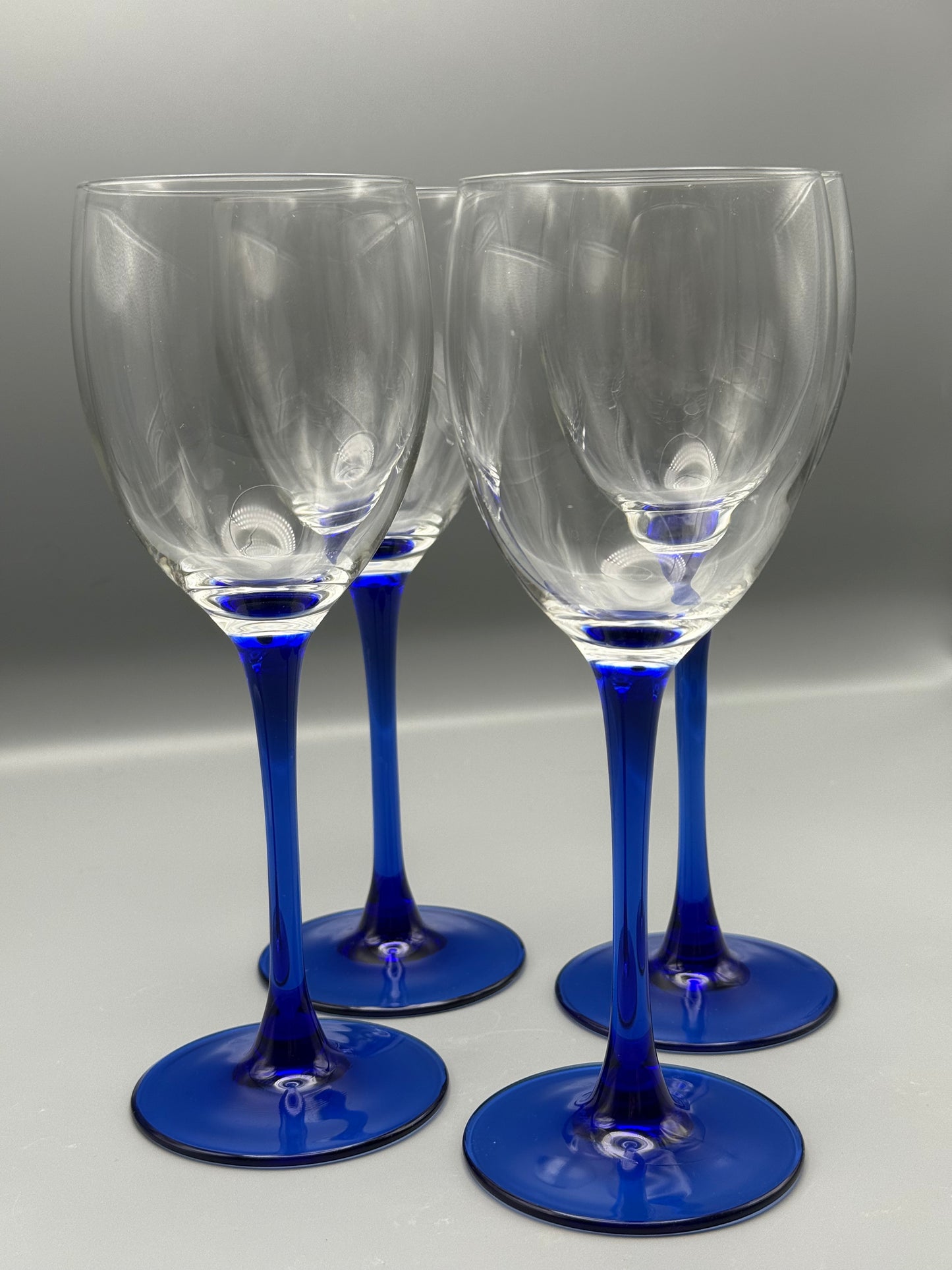 Lot de 4 verres à vin Luminarc