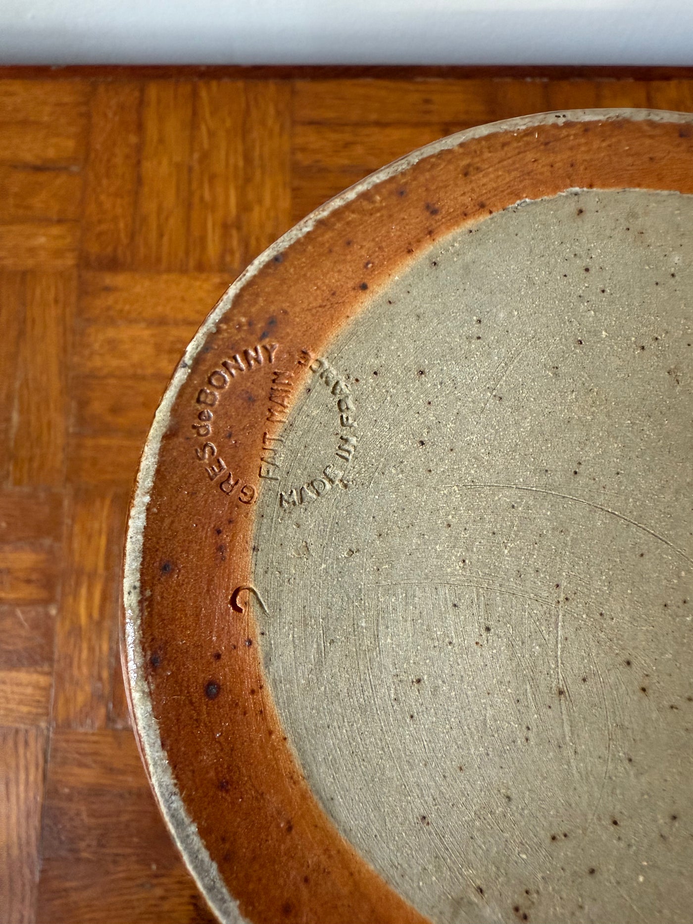 Pichet / brot ancien fait à la main en grès