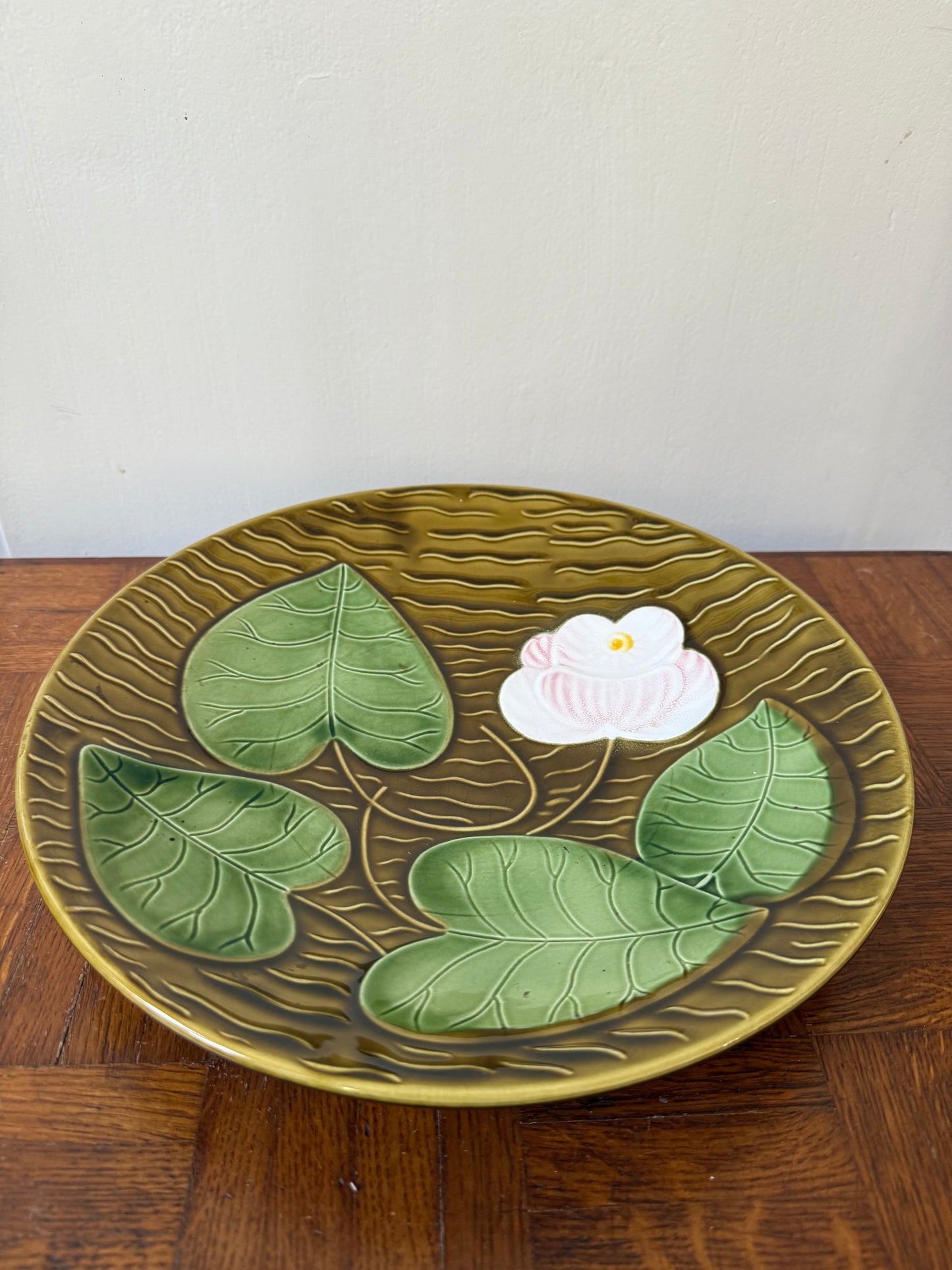 Plat nénuphar Sarreguemines