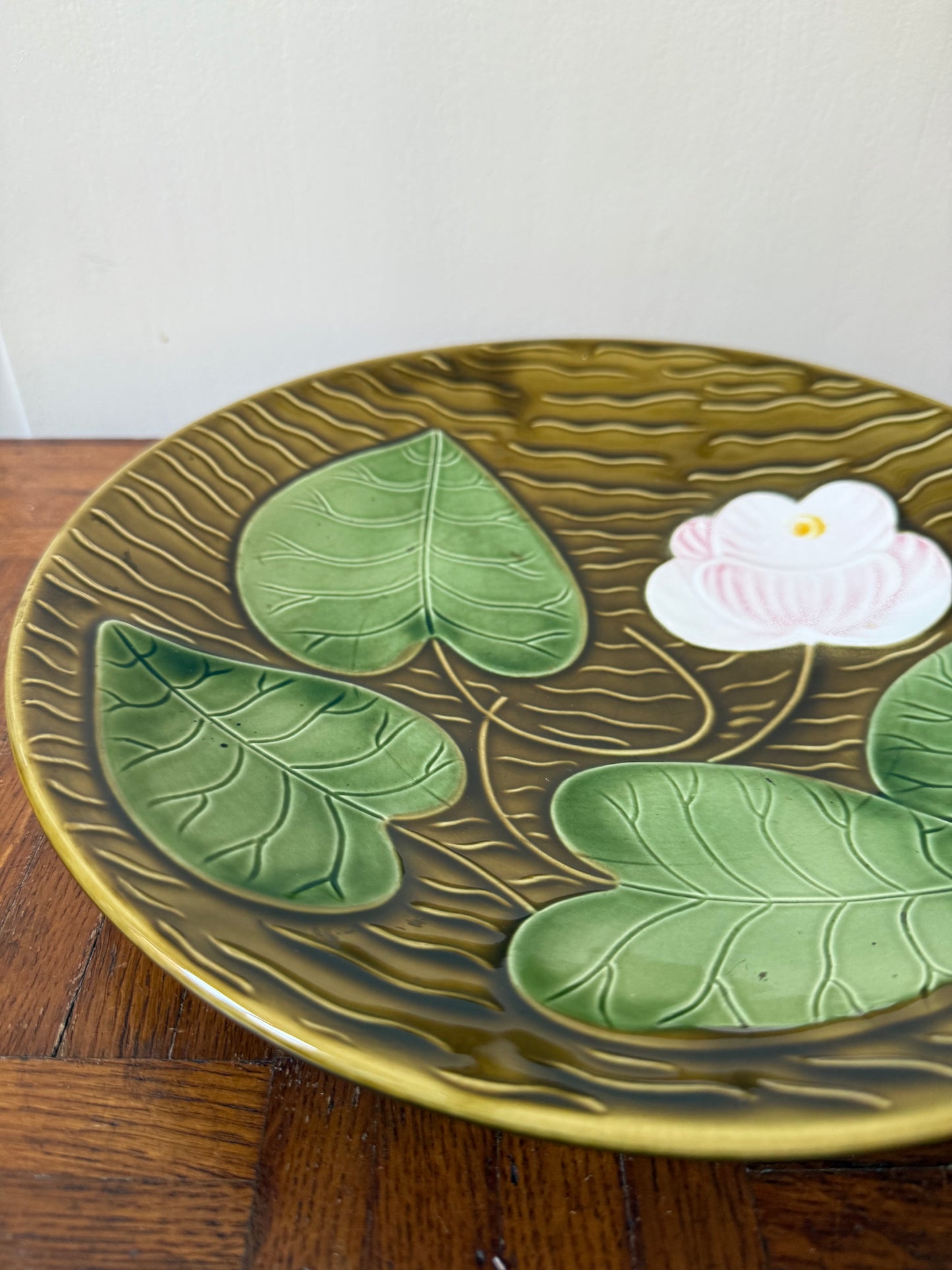 Plat nénuphar Sarreguemines