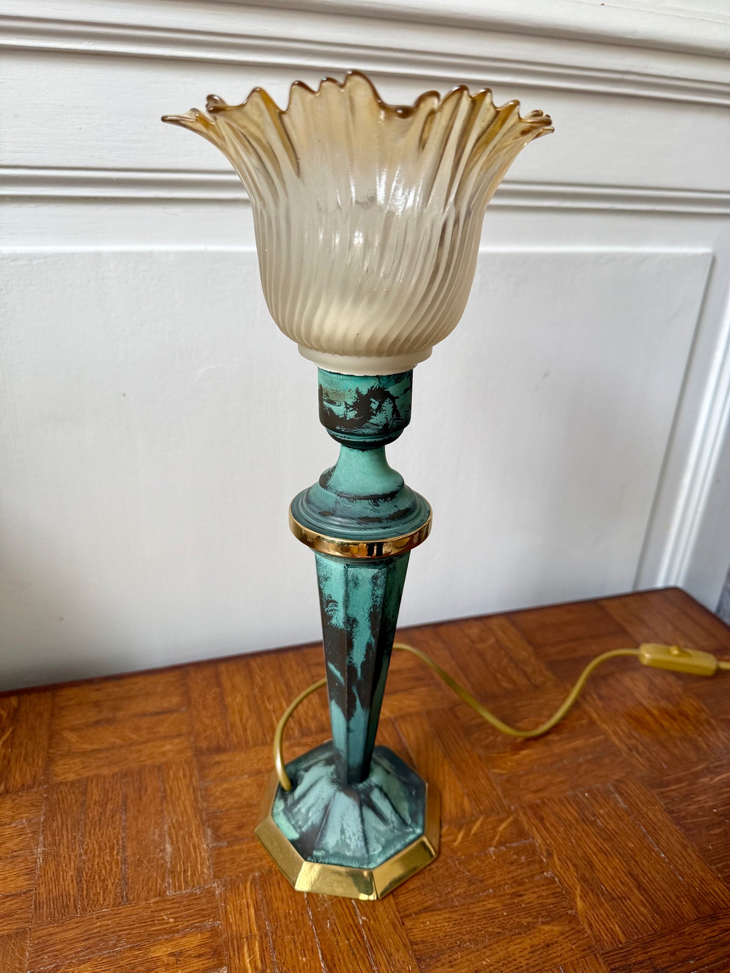 Lampe tulipe Art Déco