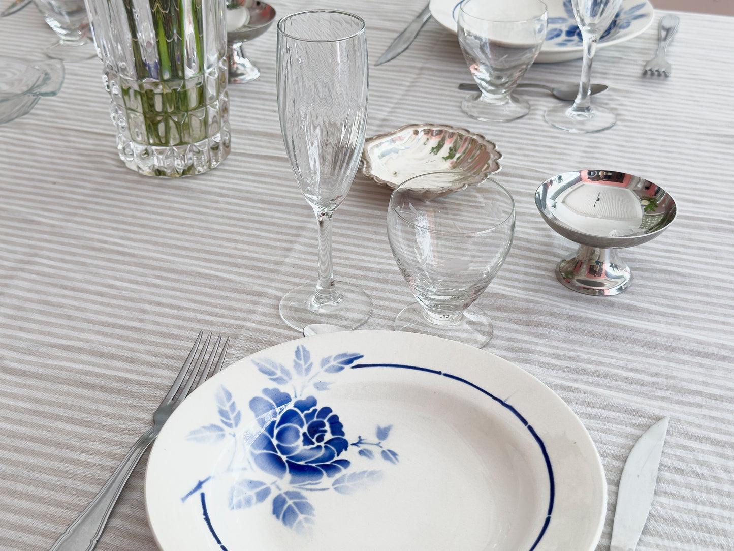 Lot de 6 assiettes creuses en faïence bleues