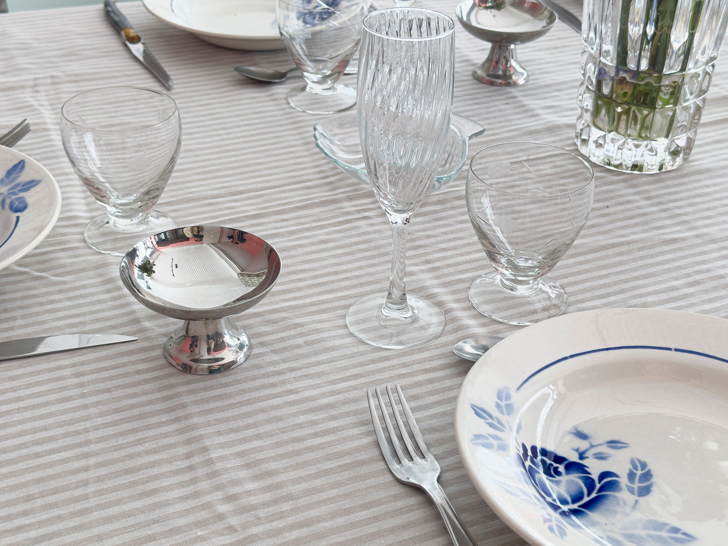 Lot de 6 assiettes creuses en faïence bleues