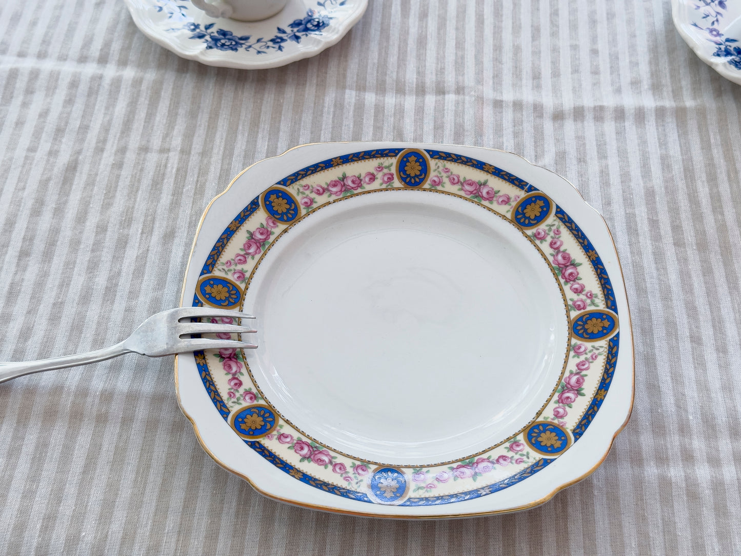 Petites assiettes bleues carrés Germany