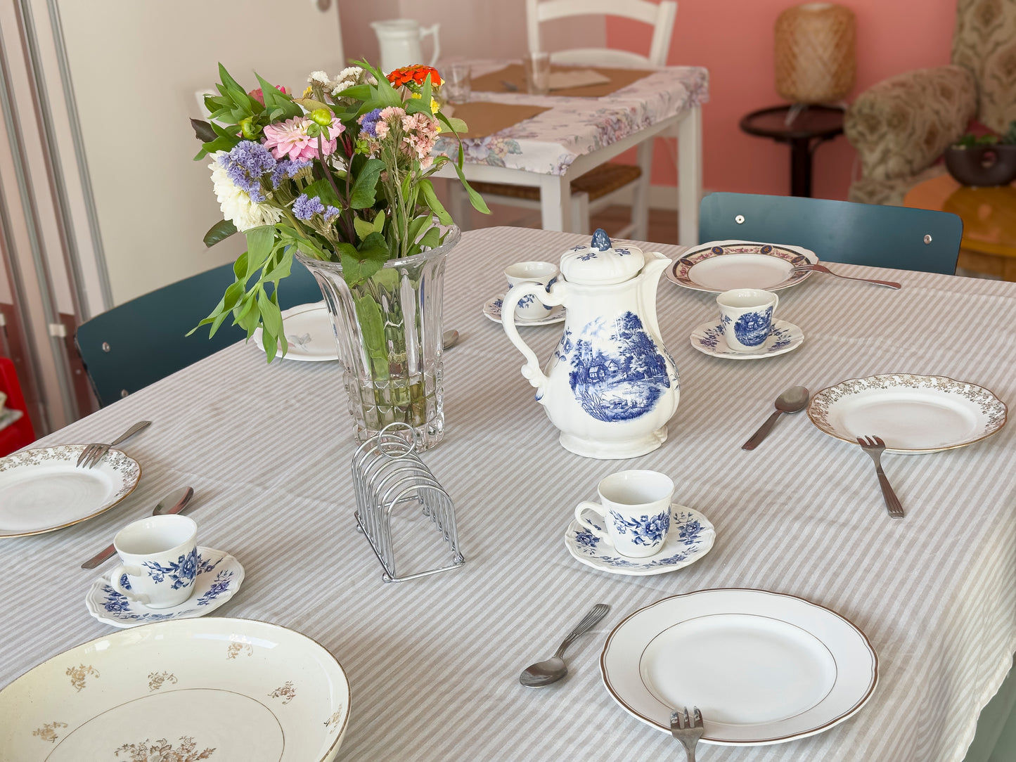 Petites assiettes porcelaine bohème dorées