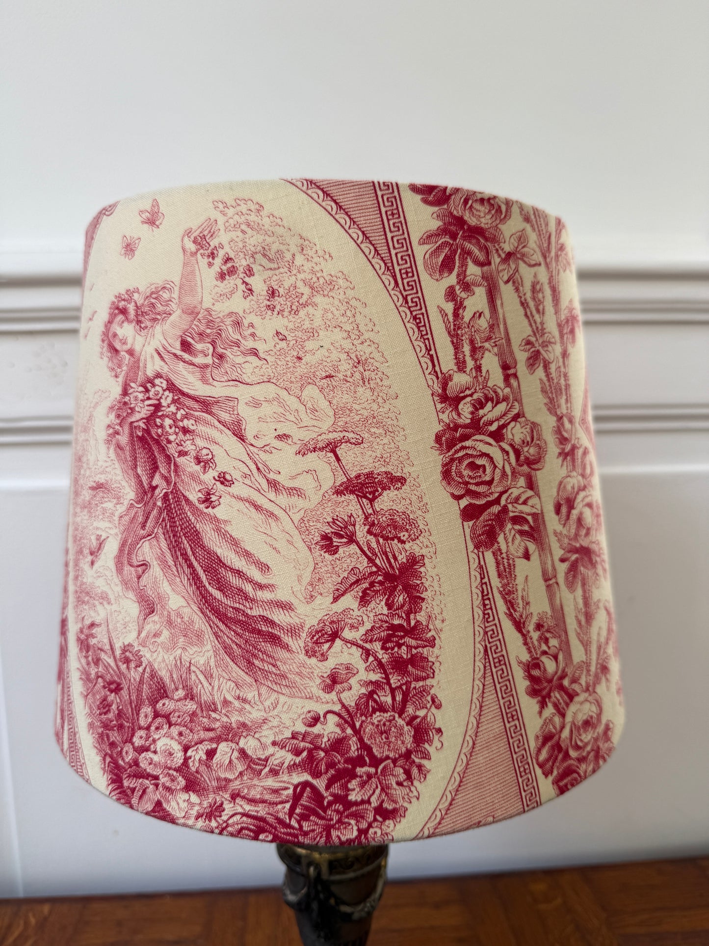 Lampe style Empire avec abat-jour en toile de jouy