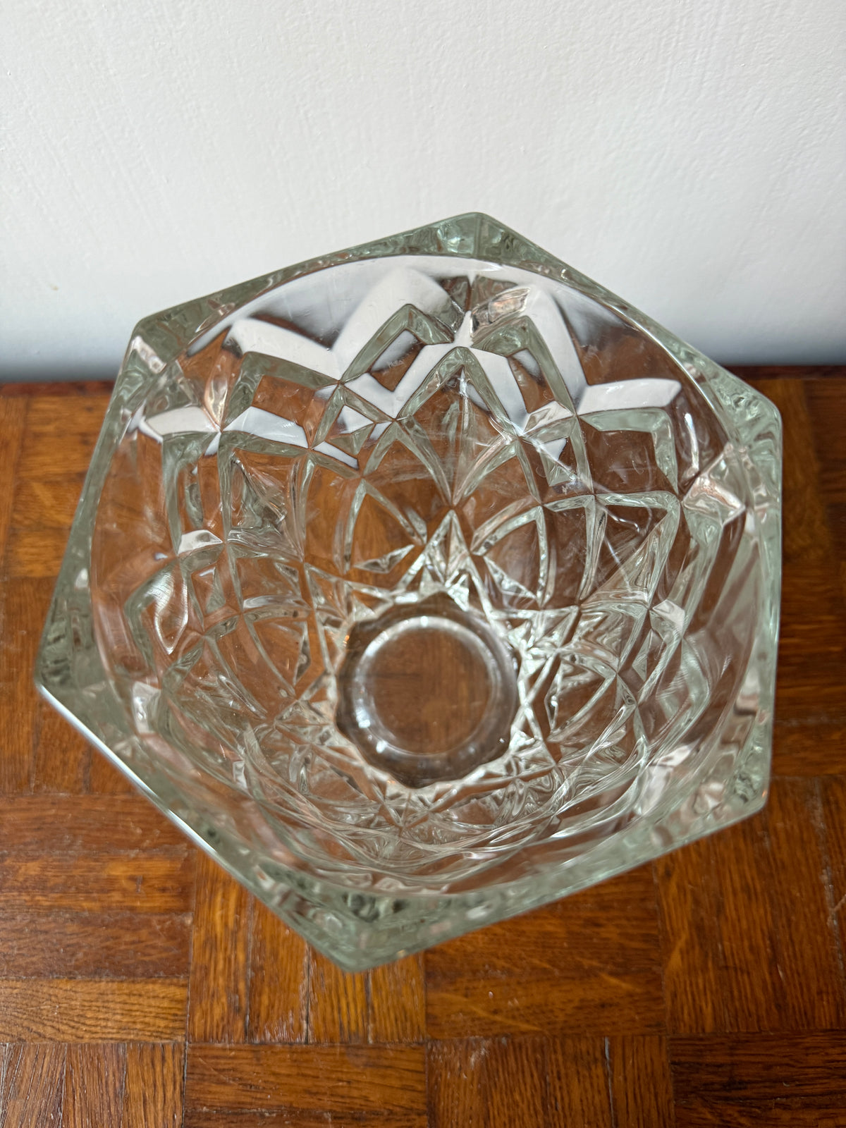Vase en verre transparent