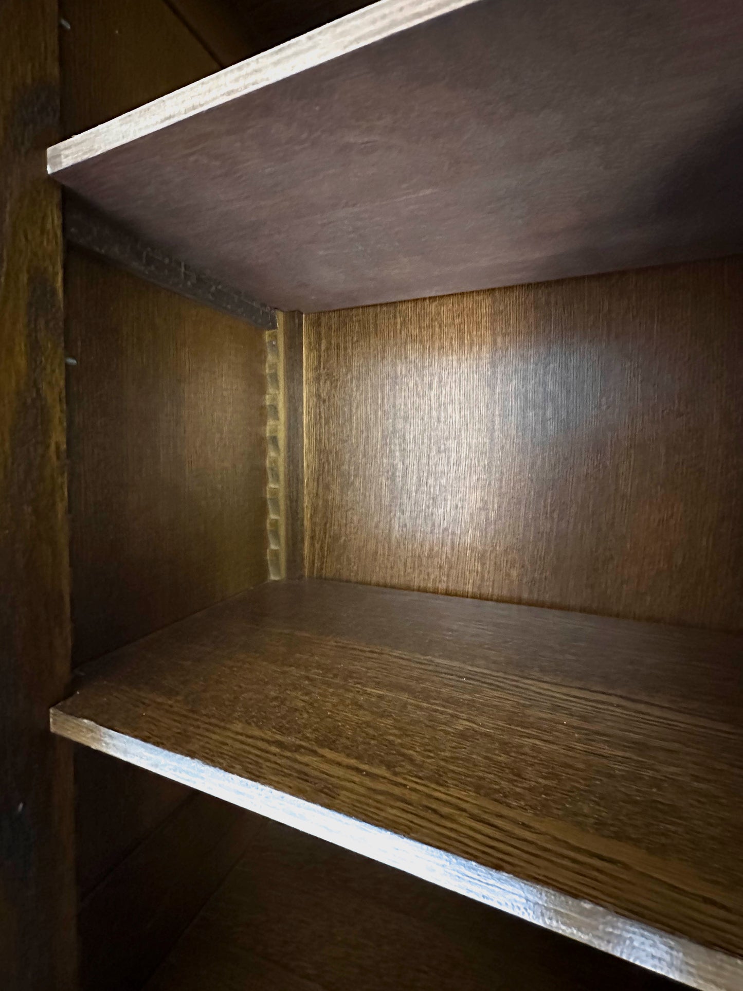 Bibliothèque en chêne massif - Marque Riskoff