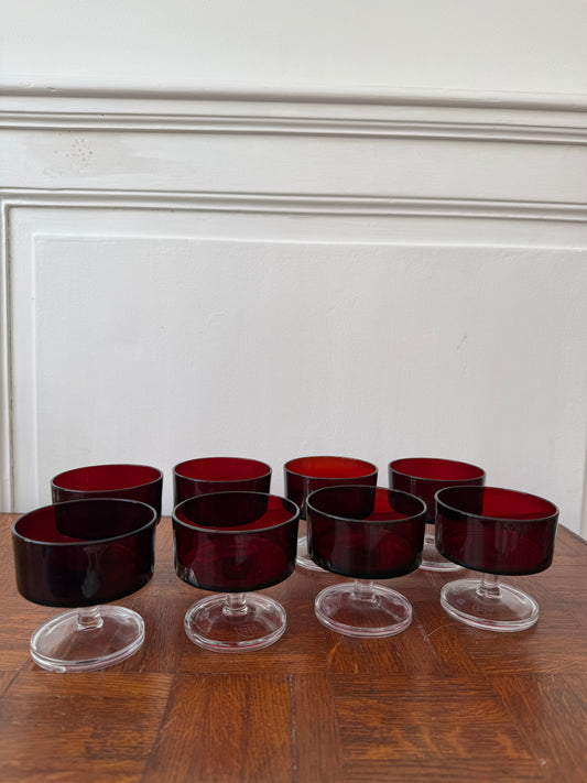 Lot de 8 coupes Luminarc - Modèle Suède