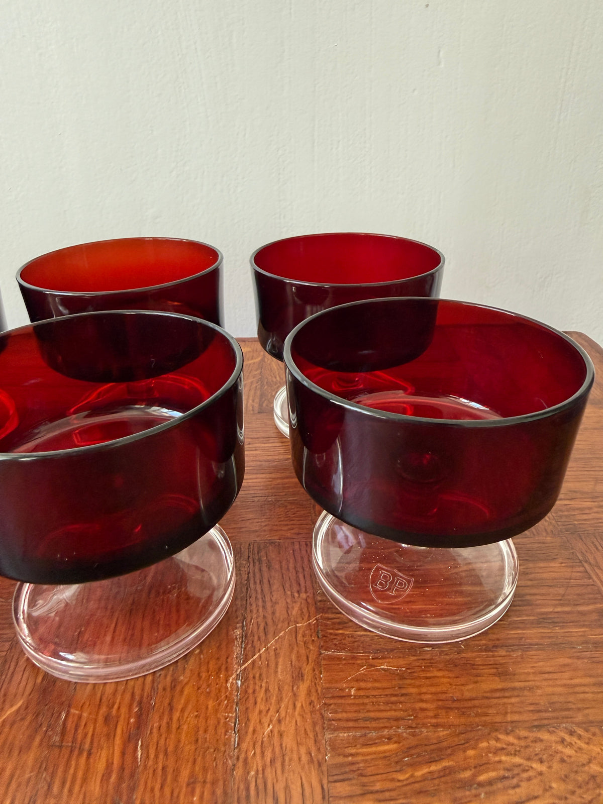 Lot de 8 coupes Luminarc - Modèle Suède