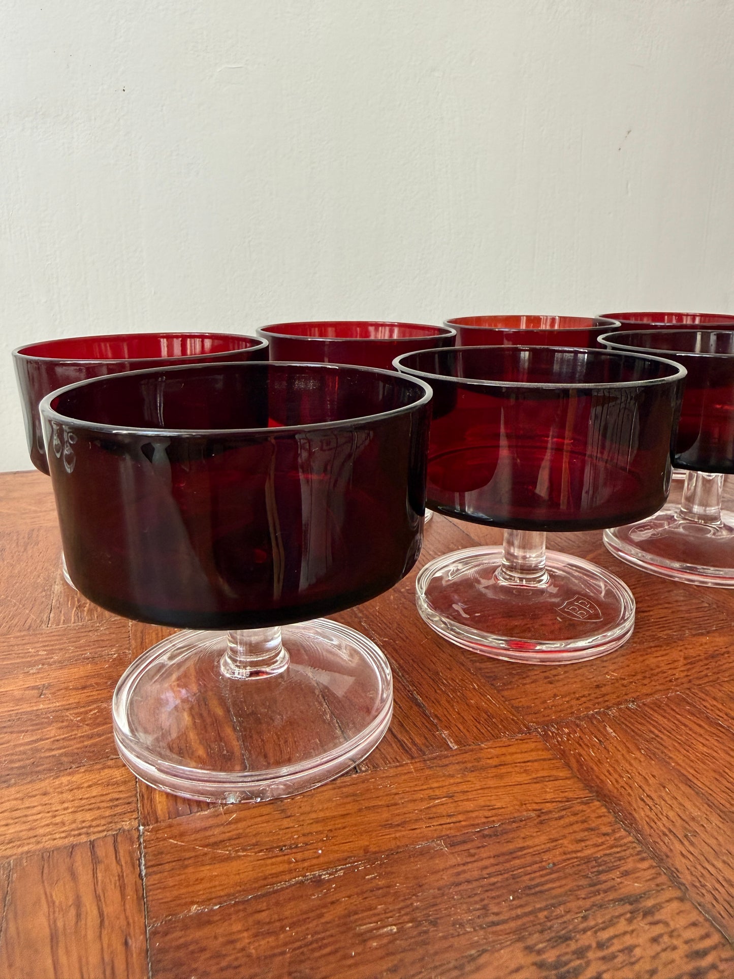 Lot de 8 coupes Luminarc - Modèle Suède