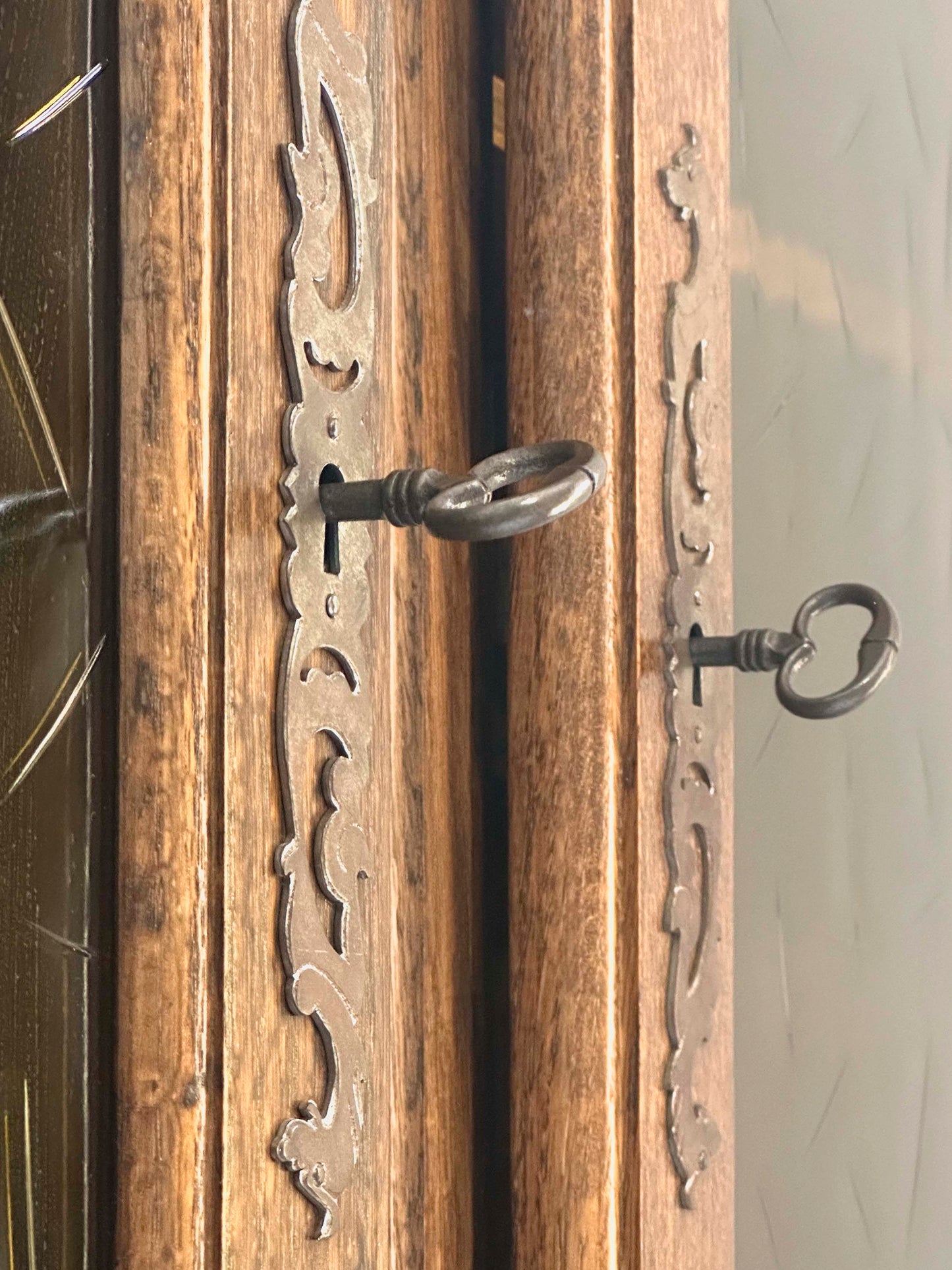 Bibliothèque en chêne massif - Marque Riskoff