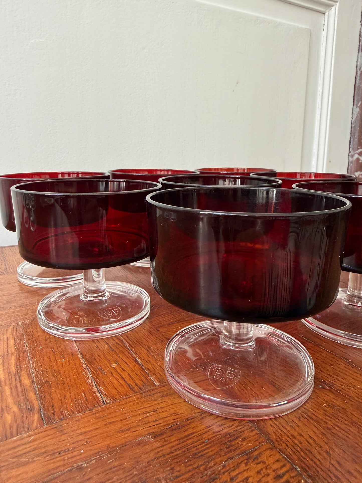 Lot de 8 coupes Luminarc - Modèle Suède