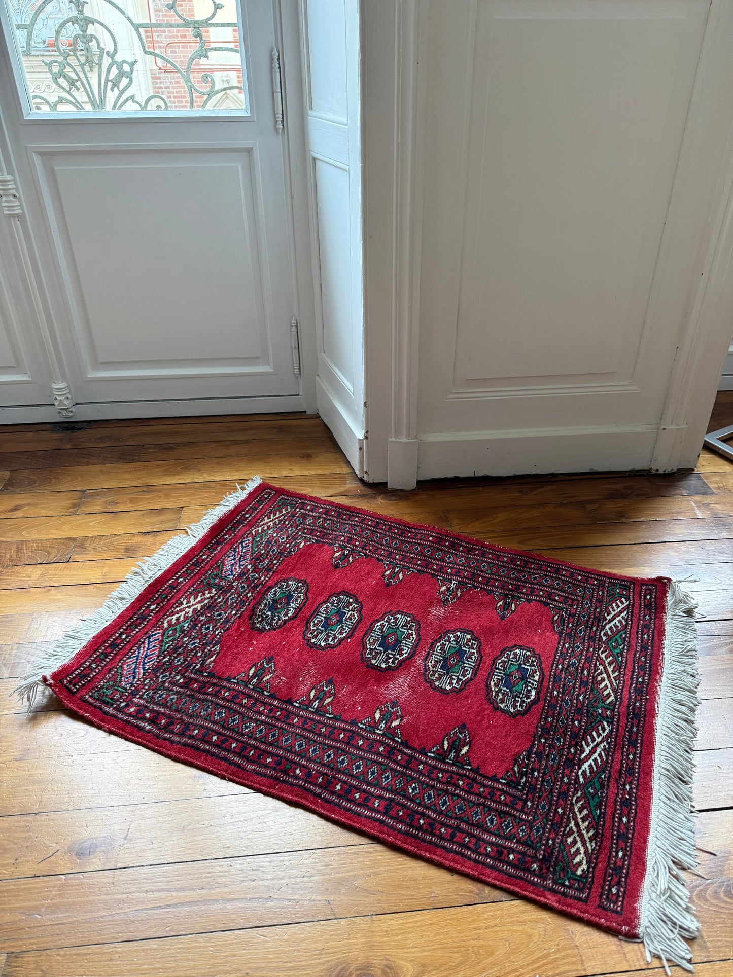 Tapis en laine tissé main – Pakistan