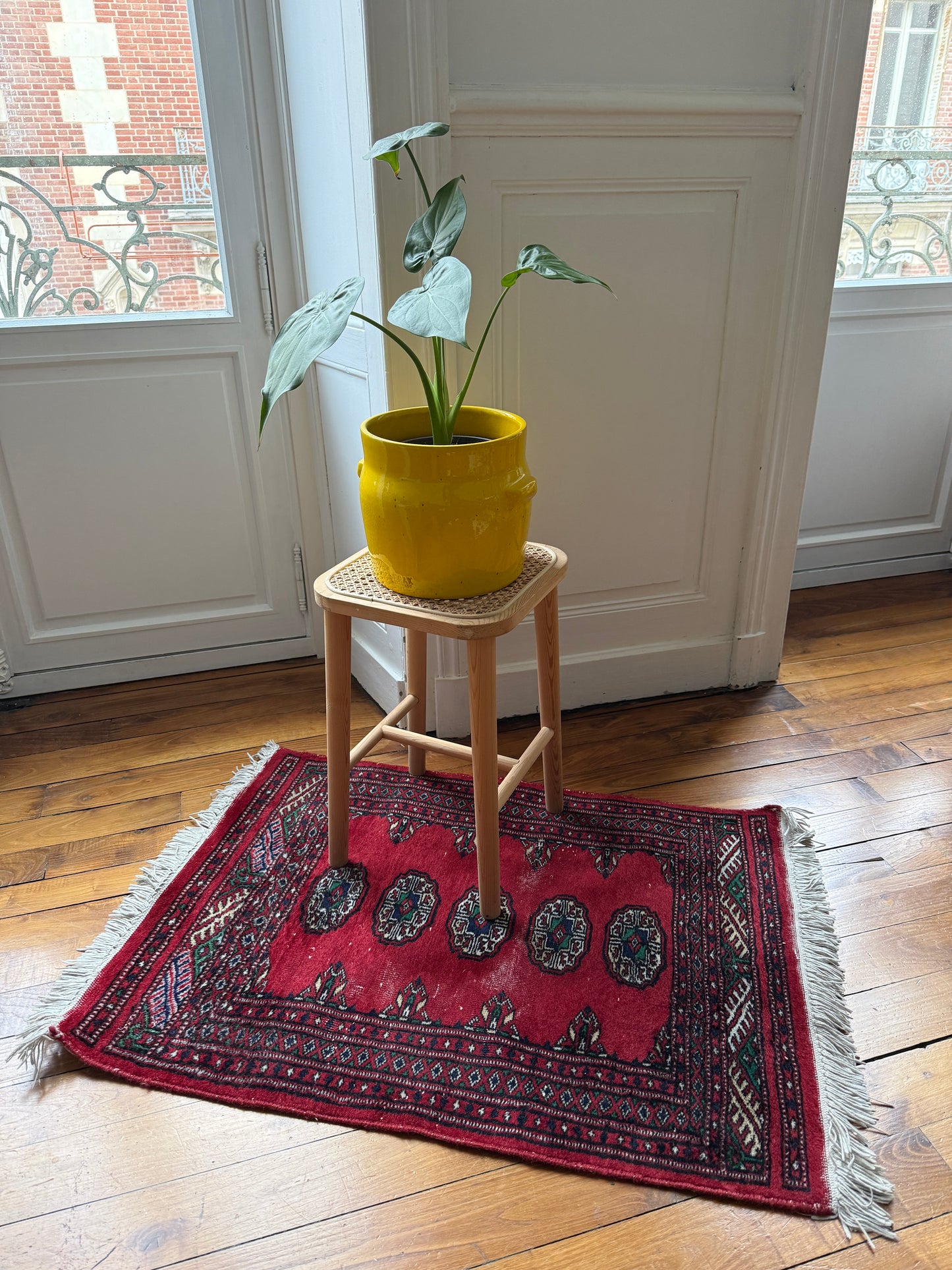 Tapis en laine tissé main – Pakistan