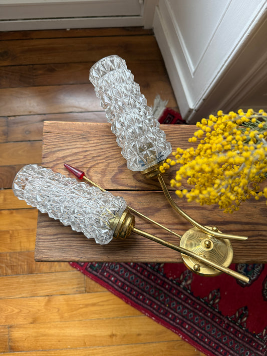 Vintage Razzia tulip wall applique from the 1960s, featuring a colorful, retro floral design for mid-century modern decor.