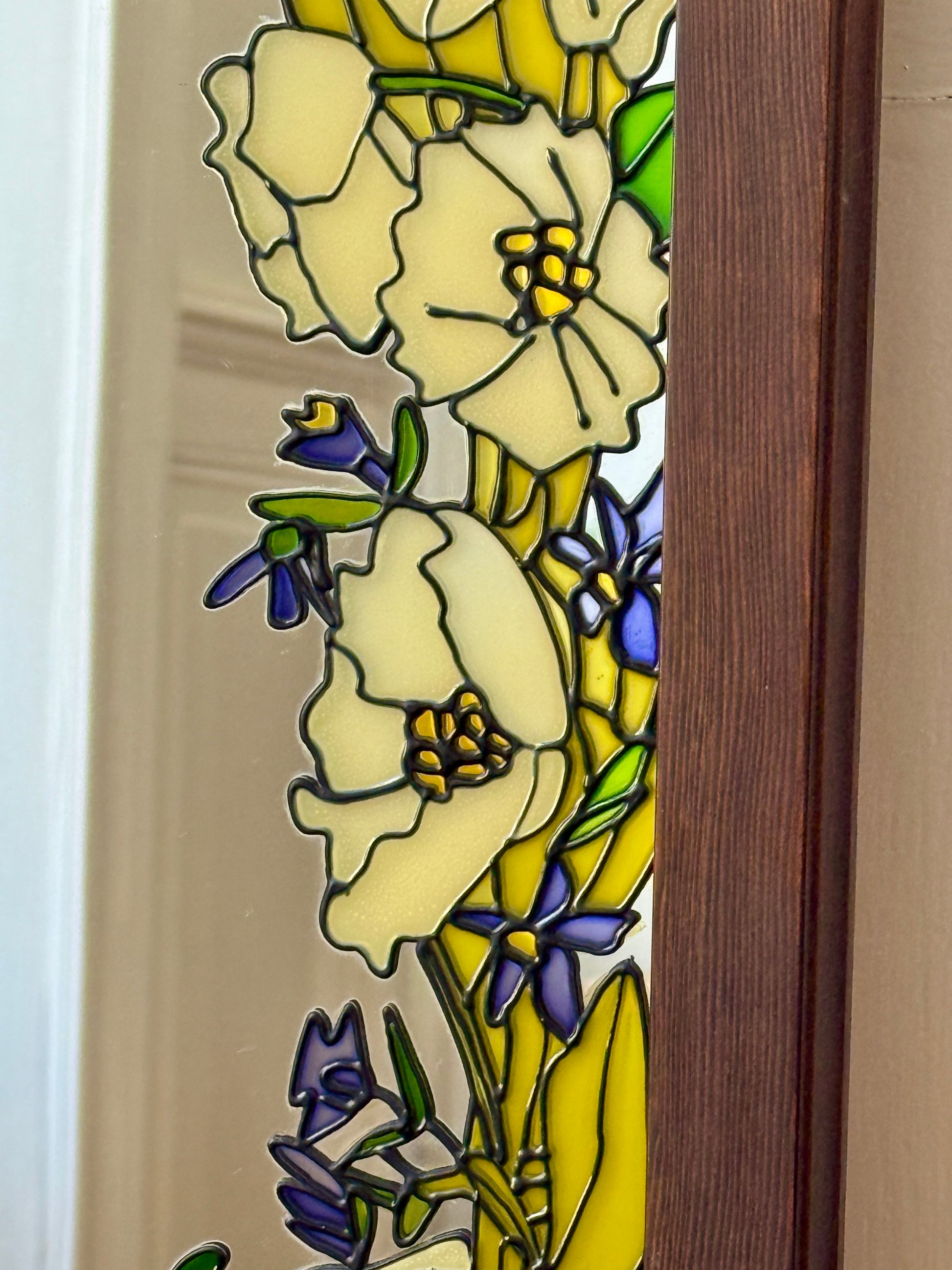 Miroir Tiffany Art Déco de Razzia avec cadre orné, design élégant et vintage, reflet artistique et sophistiqué dans l'image.