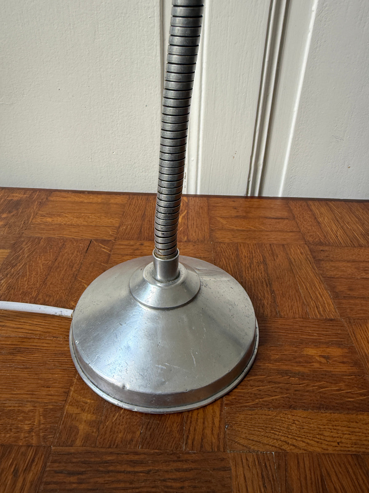 Lampe de bureau industrielle articulée – années 50