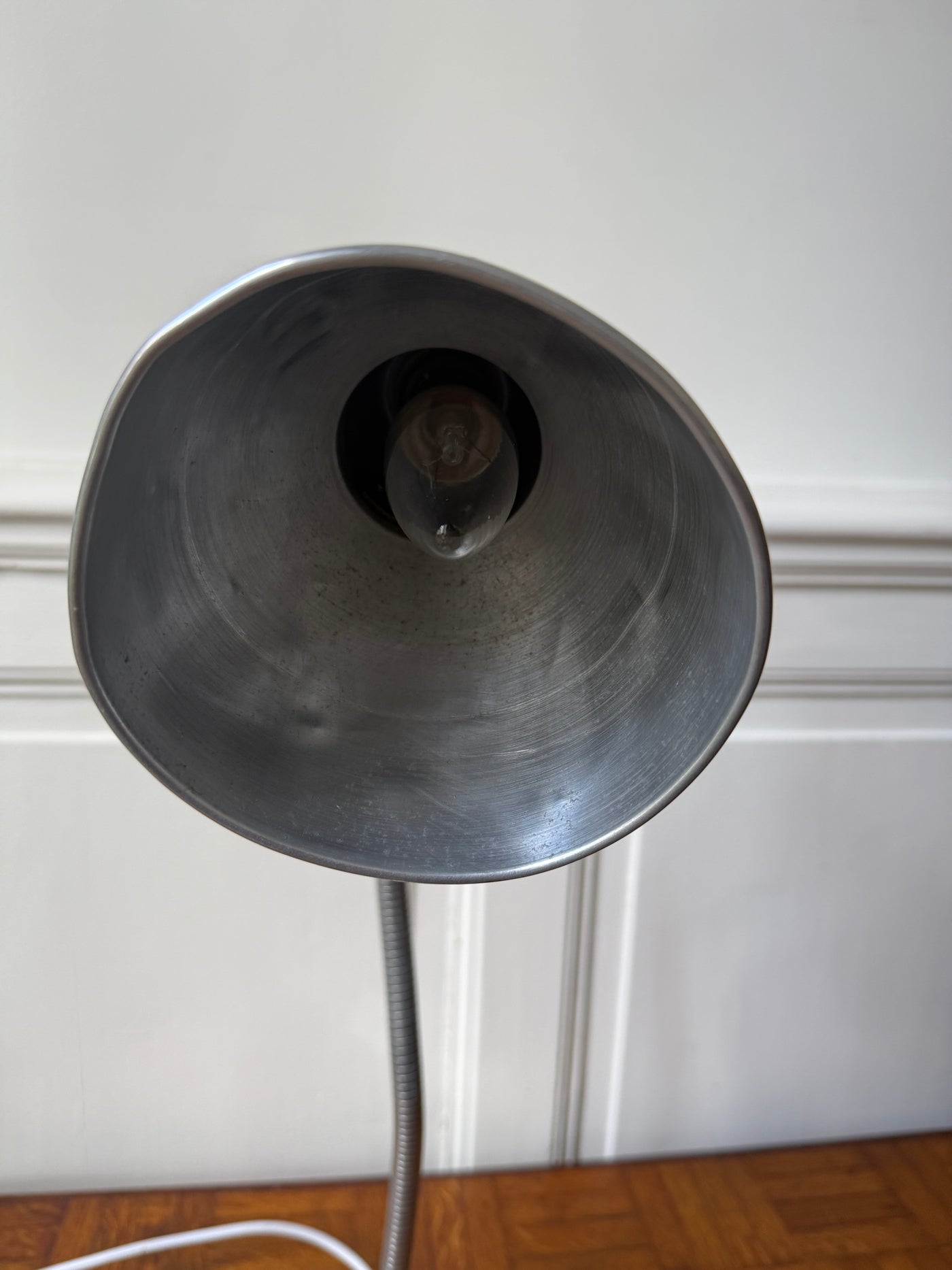 Lampe de bureau industrielle articulée – années 50