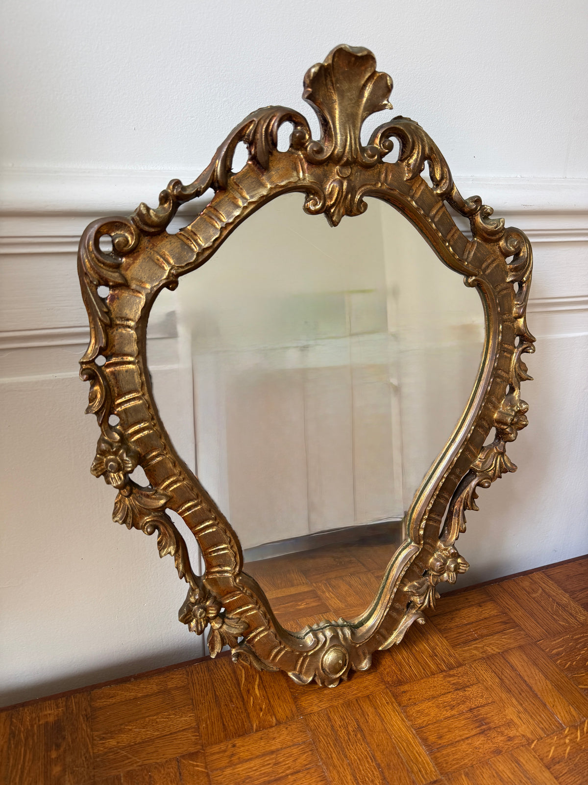 Miroir mural Rococo doré