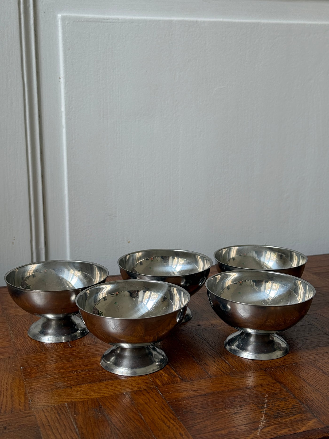 Ensemble pour l'apéritif en inox