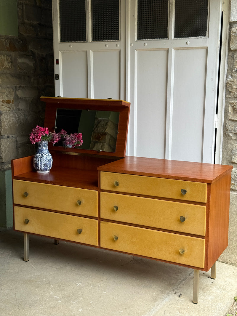Enfilade commode coiffeuse Razzia Roger Landault en bois avec tiroirs et miroir, style vintage élégant.