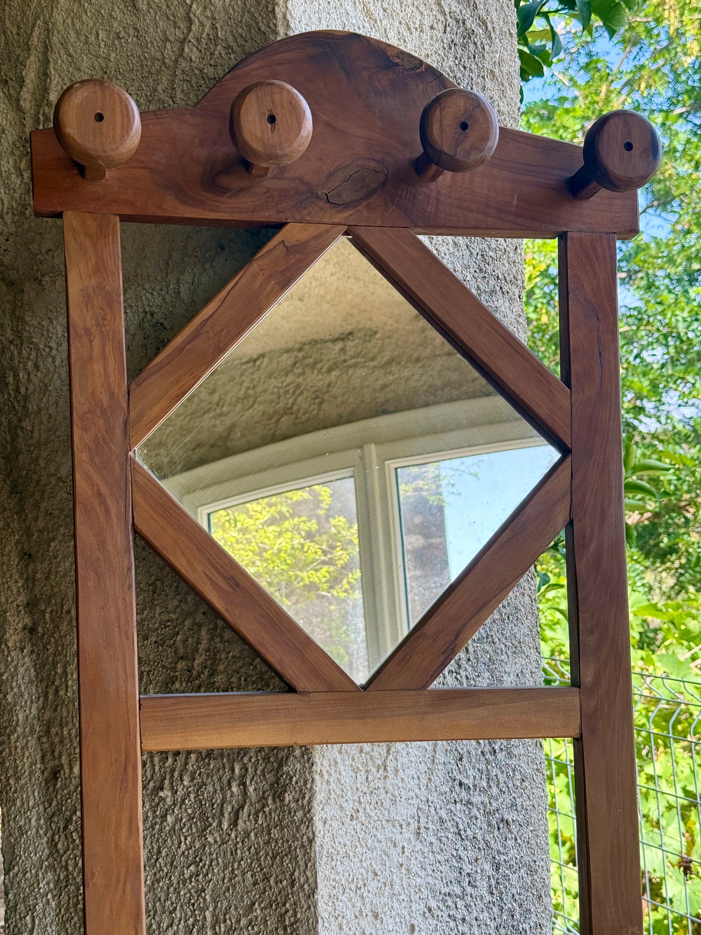 Vestiaire / porte manteaux et parapluie en bois d'olivier