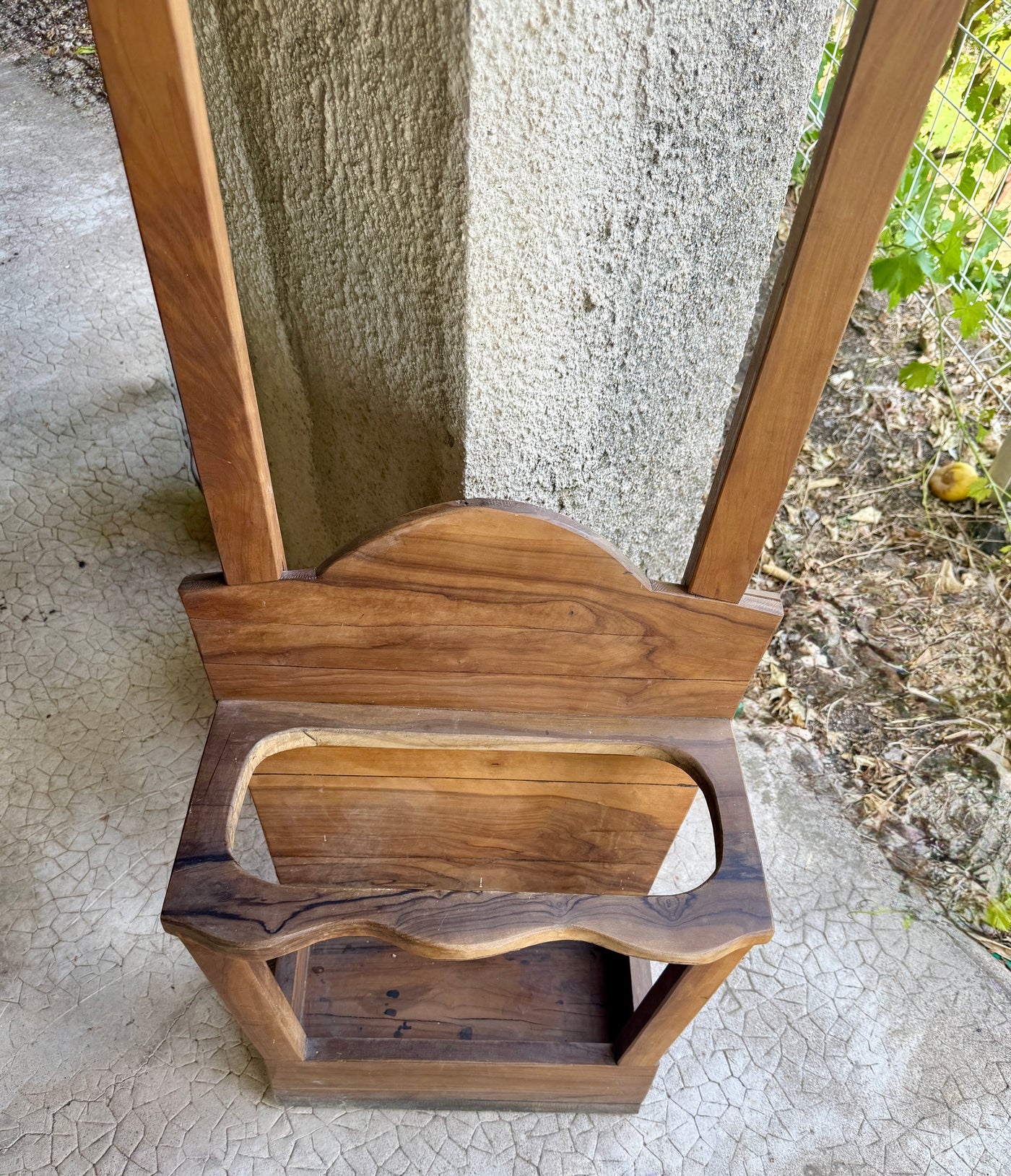 Vestiaire / porte manteaux et parapluie en bois d'olivier
