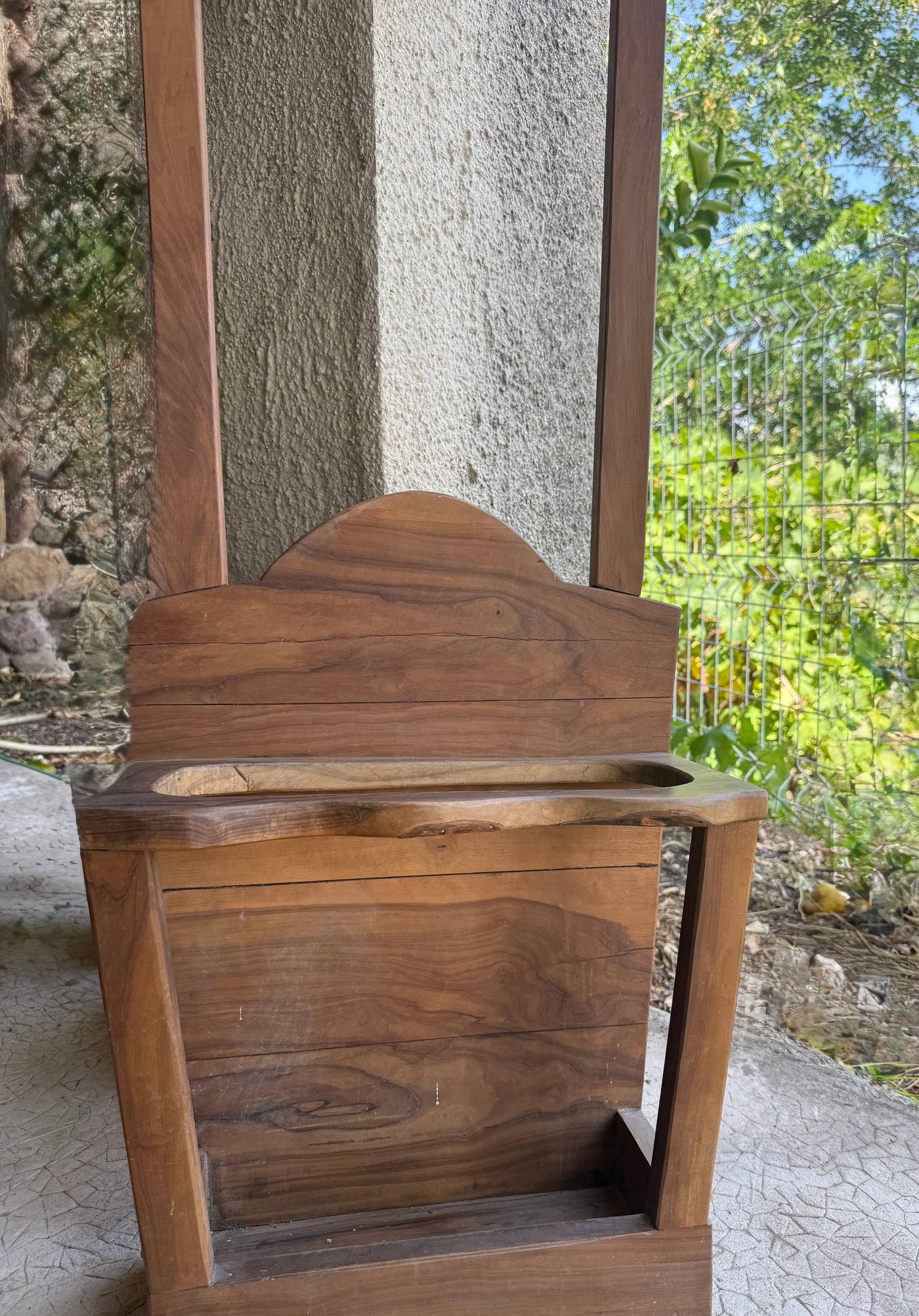 Vestiaire / porte manteaux et parapluie en bois d'olivier