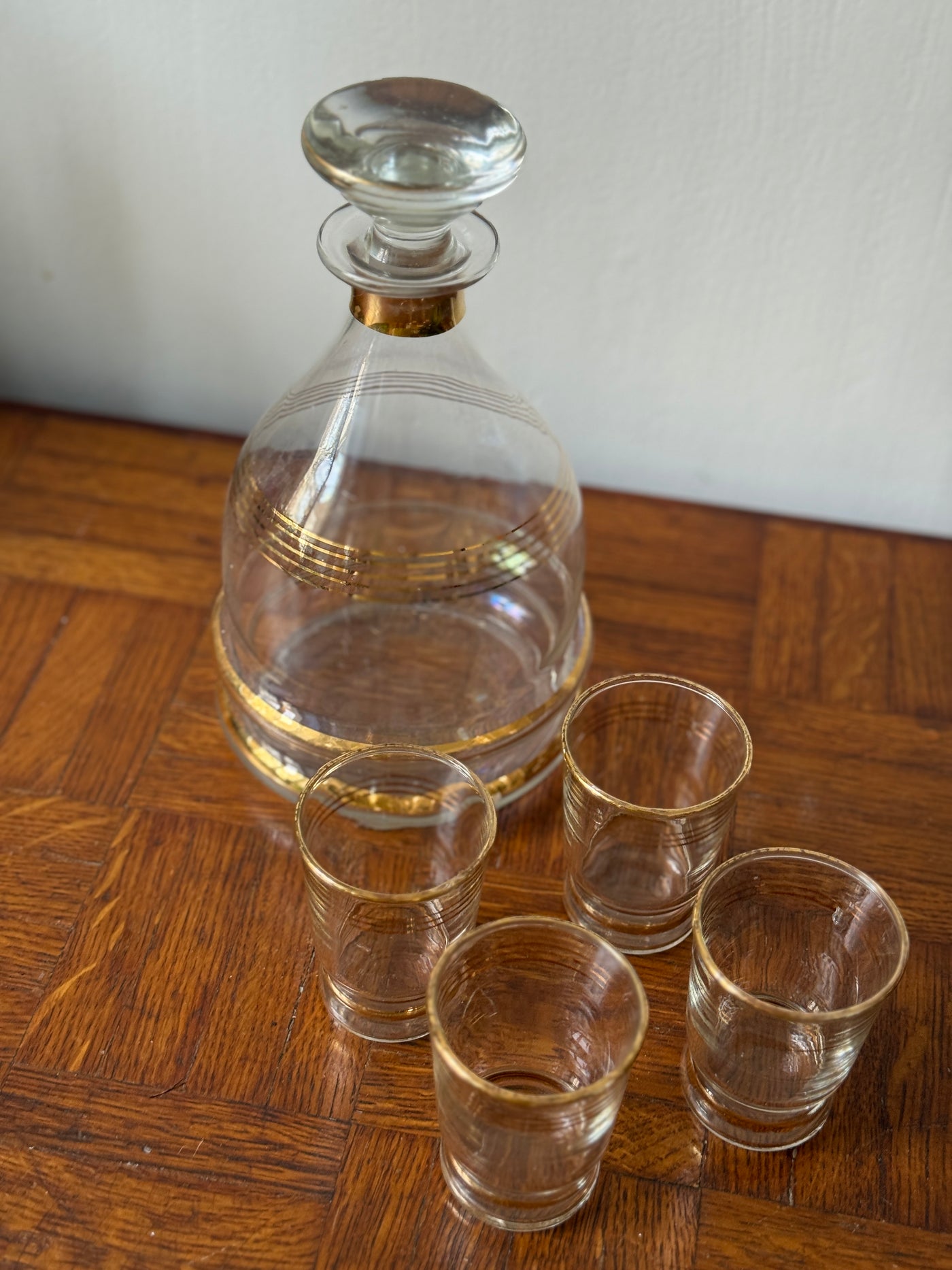 Service à liqueur vintage liseré doré