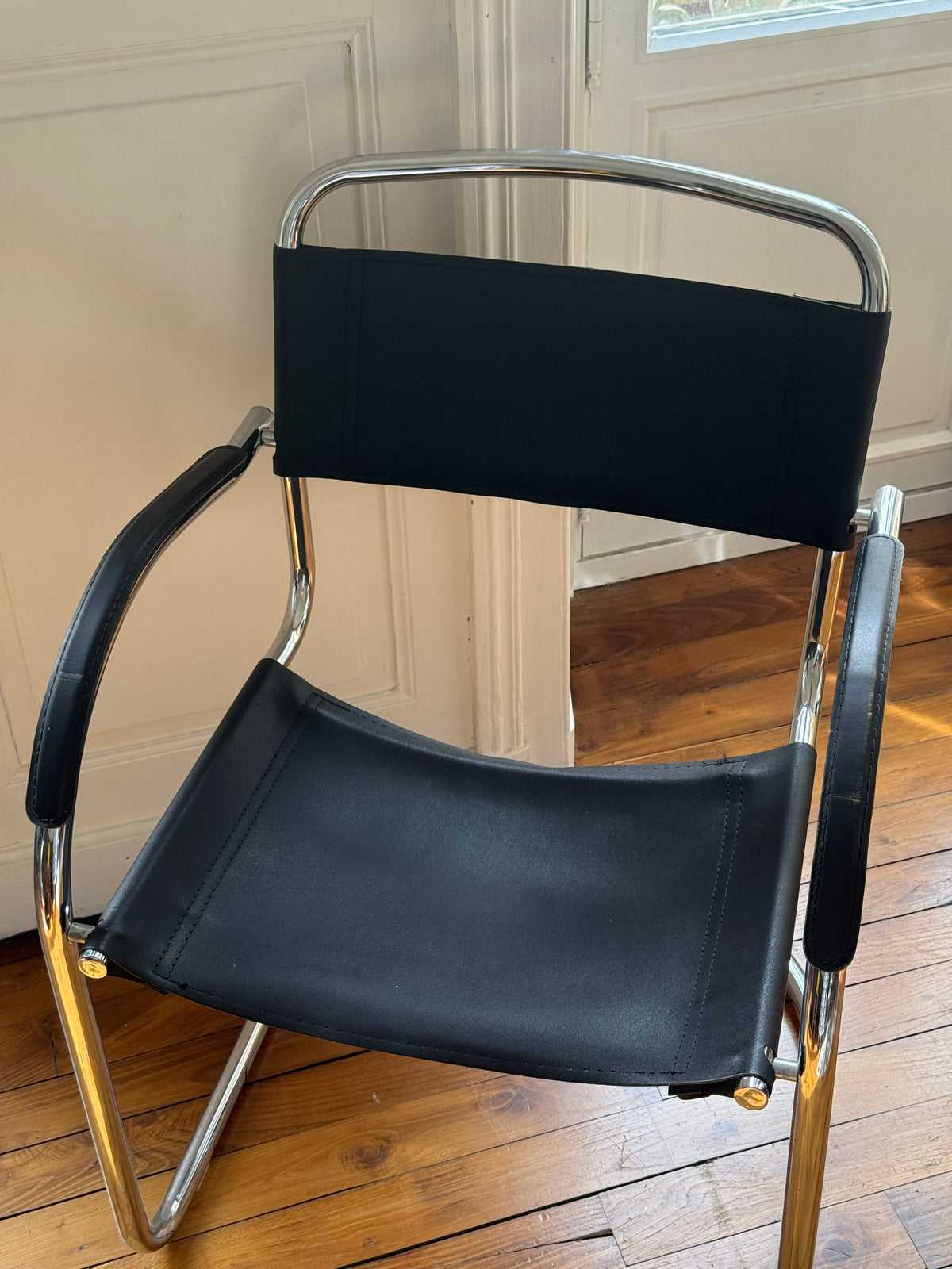 Chaise cantilever style Marcel Breuer