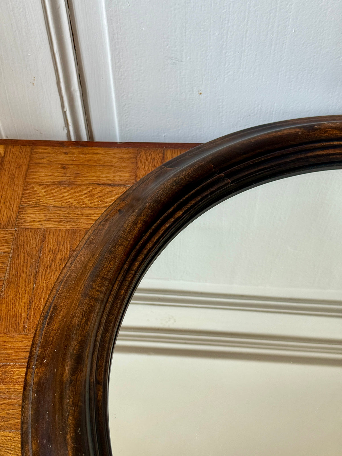 Miroir rond minimaliste en bois