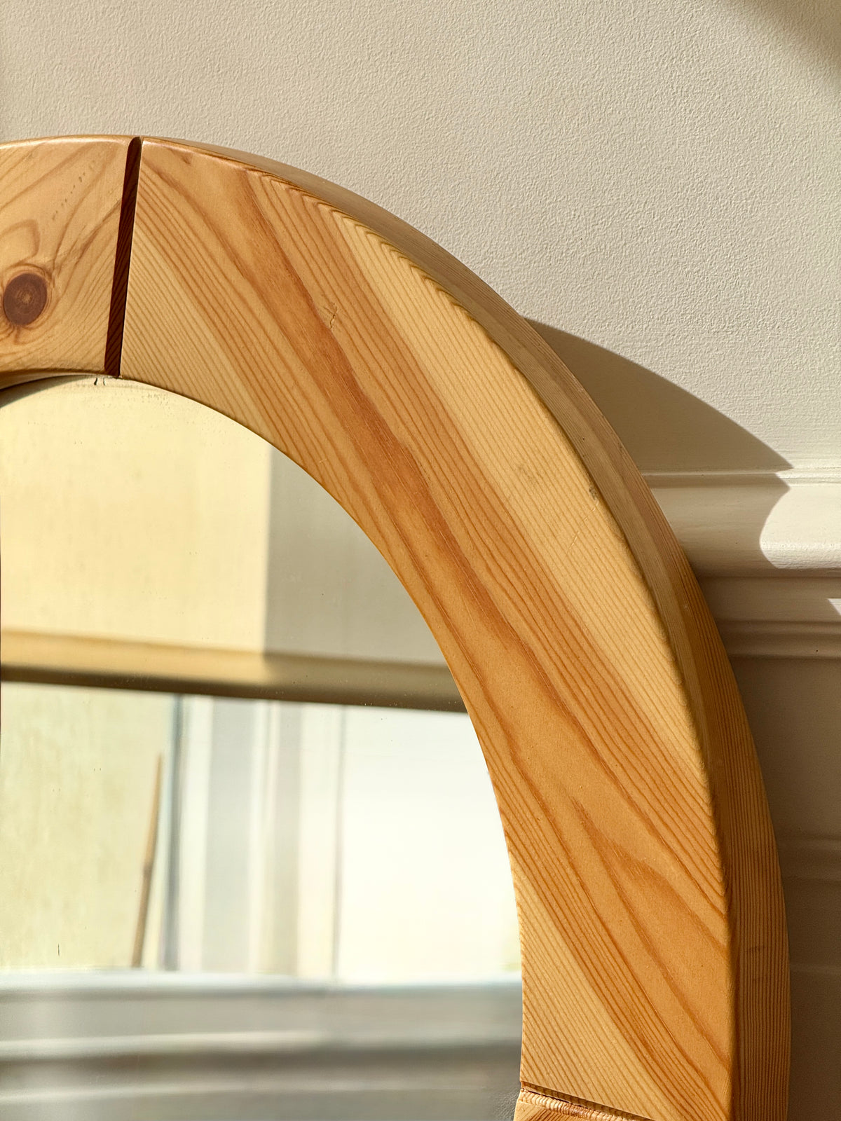 Miroir rond en bois brut